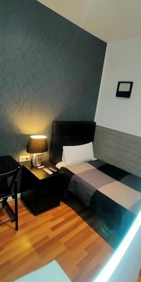 Single Rooms Madrid Eksteriør bilde