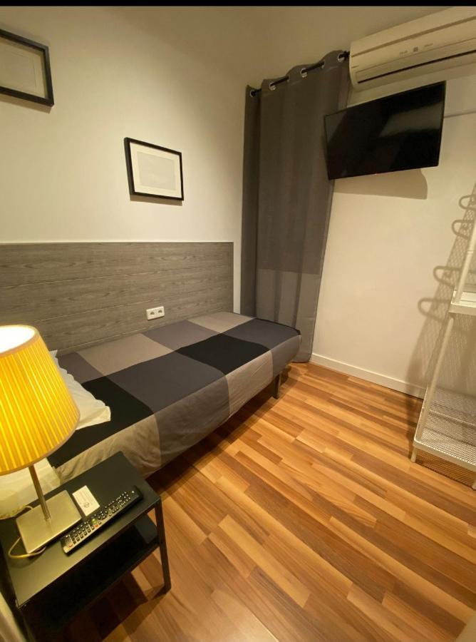 Single Rooms Madrid Eksteriør bilde